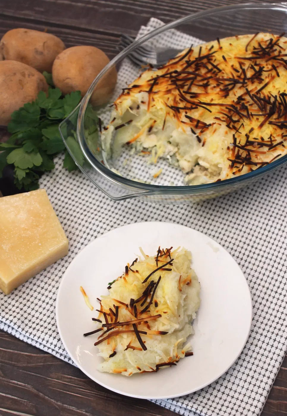 ¿Cómo hacer un pastel de pescado frío o caliente?