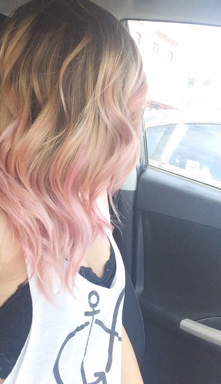 Is pink blonde hair the next rose gold trend?