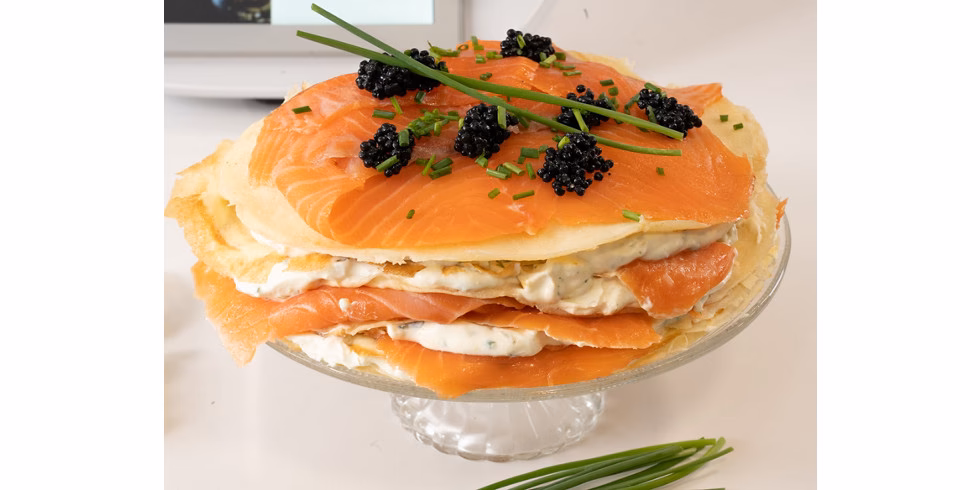 ¿Cómo preparar un pan de molde con salmón ahumado?