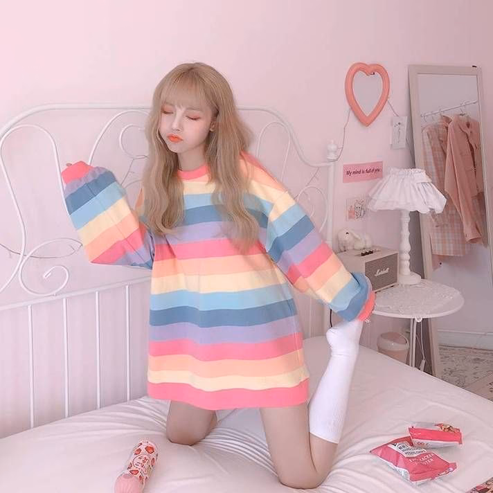 What to wear with a pastel pink skirt?