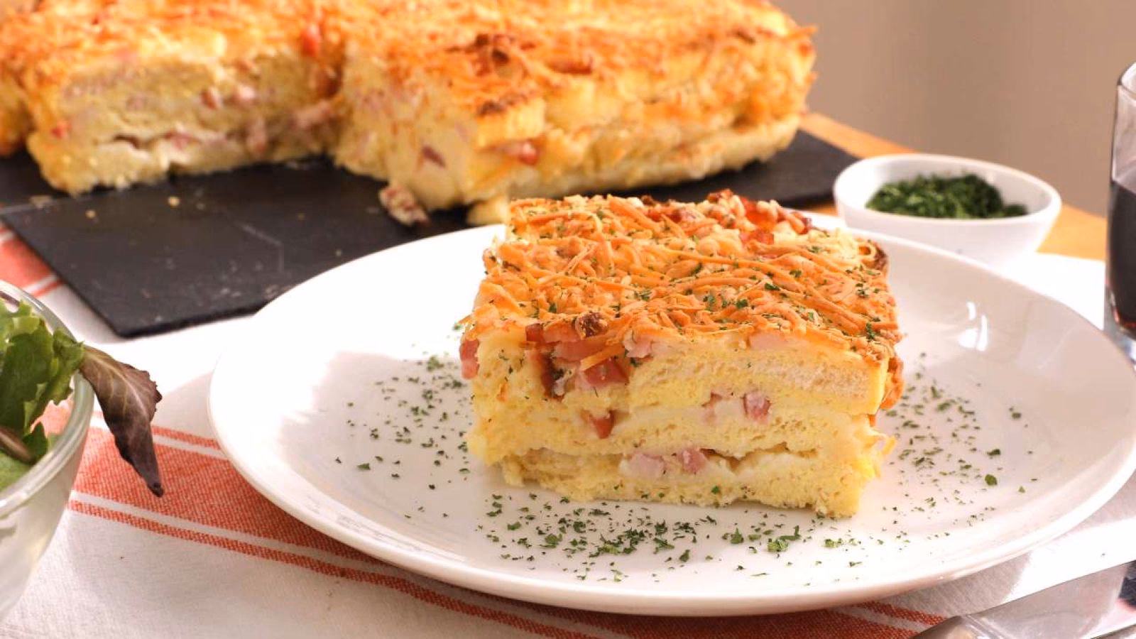 ¿Cómo hacer un pastel de puerros y Bacon?