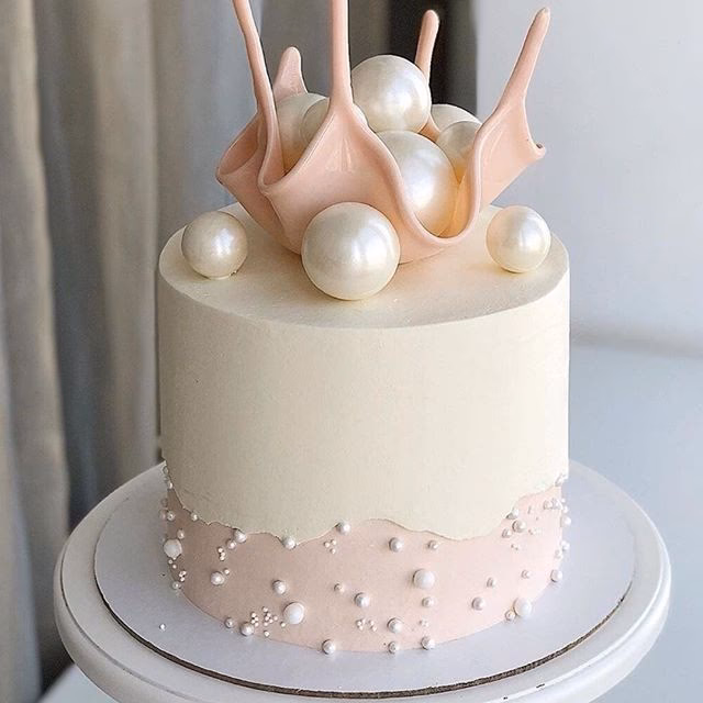 ¿Cuánto cuesta un pastel para perro?