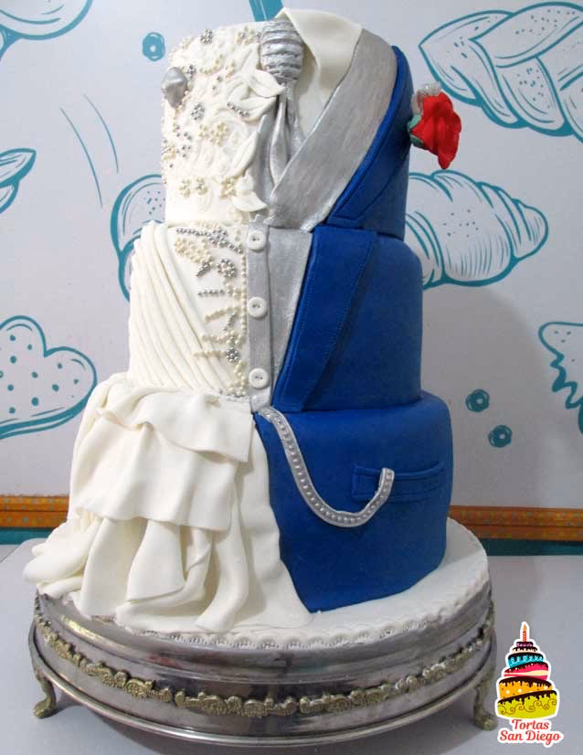 ¿Qué representan las capas superiores de los pasteles de bodas?