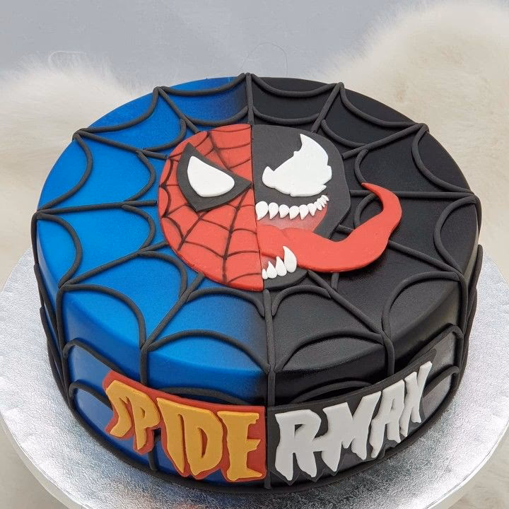 ¿Qué es un muñeco de spiderman para pastel económico?