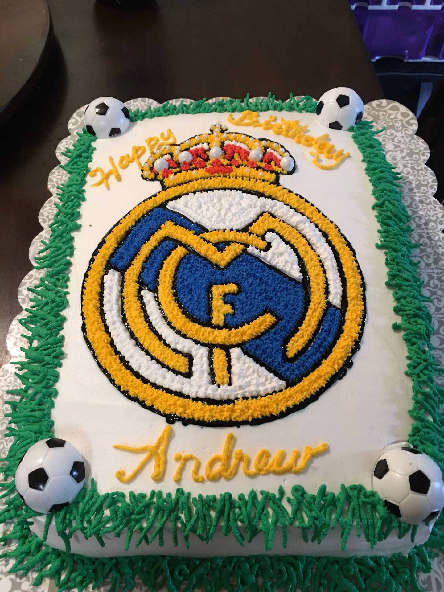 ¿Cuál es la decoración del Palacio Real de Madrid?