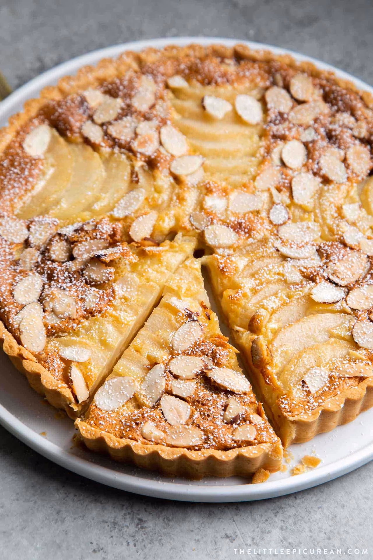 How long does a pear tart last?