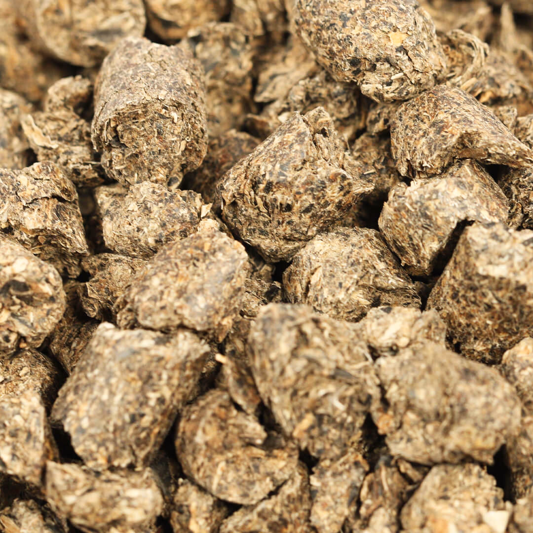 ¿Cuántas toneladas de torta de girasol importa España?