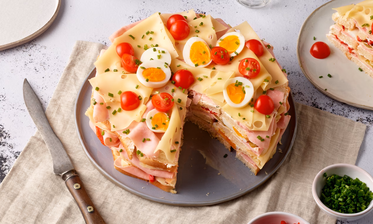 Wie macht man eine pikante Torte?