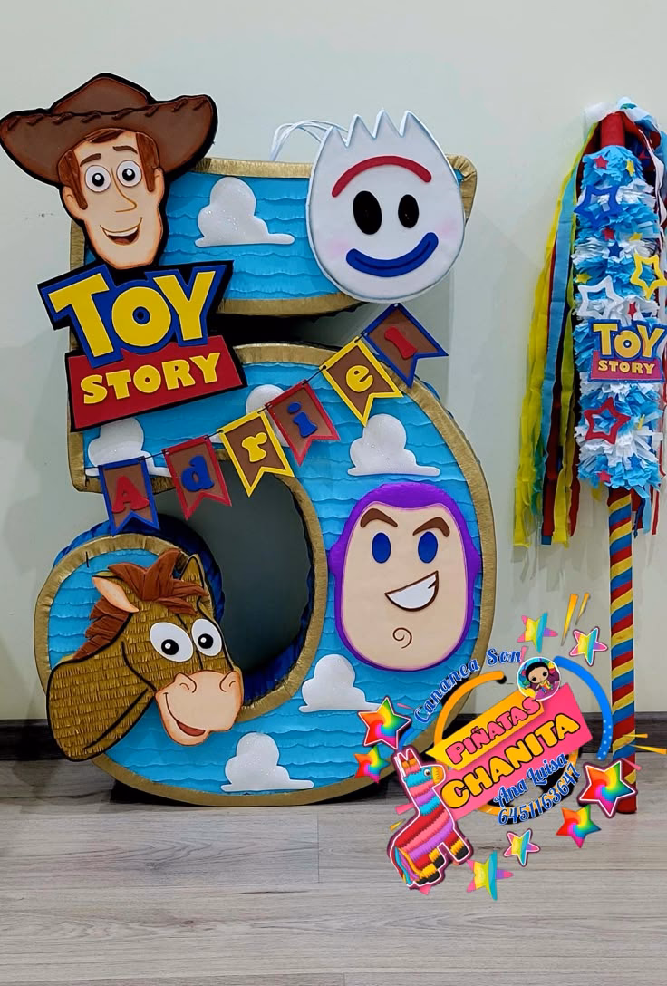¿Dónde comprar las sorpresas de la piñata de mi hijo de 5 años?