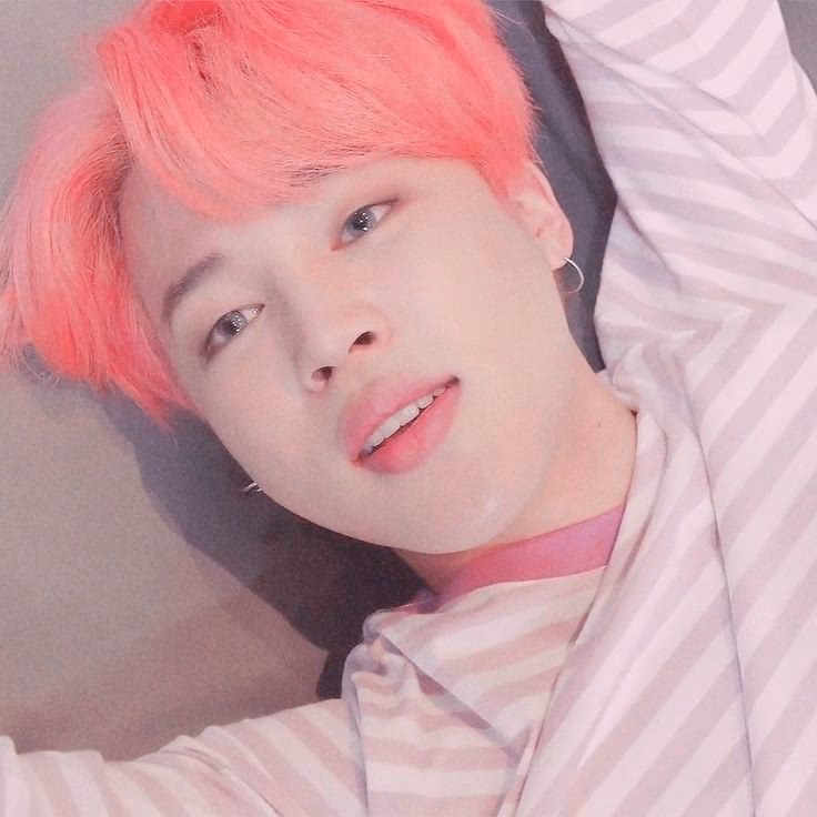 What hair color is Jimin?