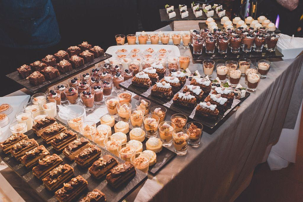 ¿Cómo encontrar recetas de postres para boda?