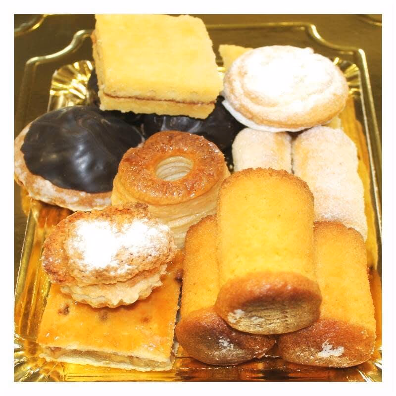 ¿A qué hora puedo buscar una docena de pasteles?