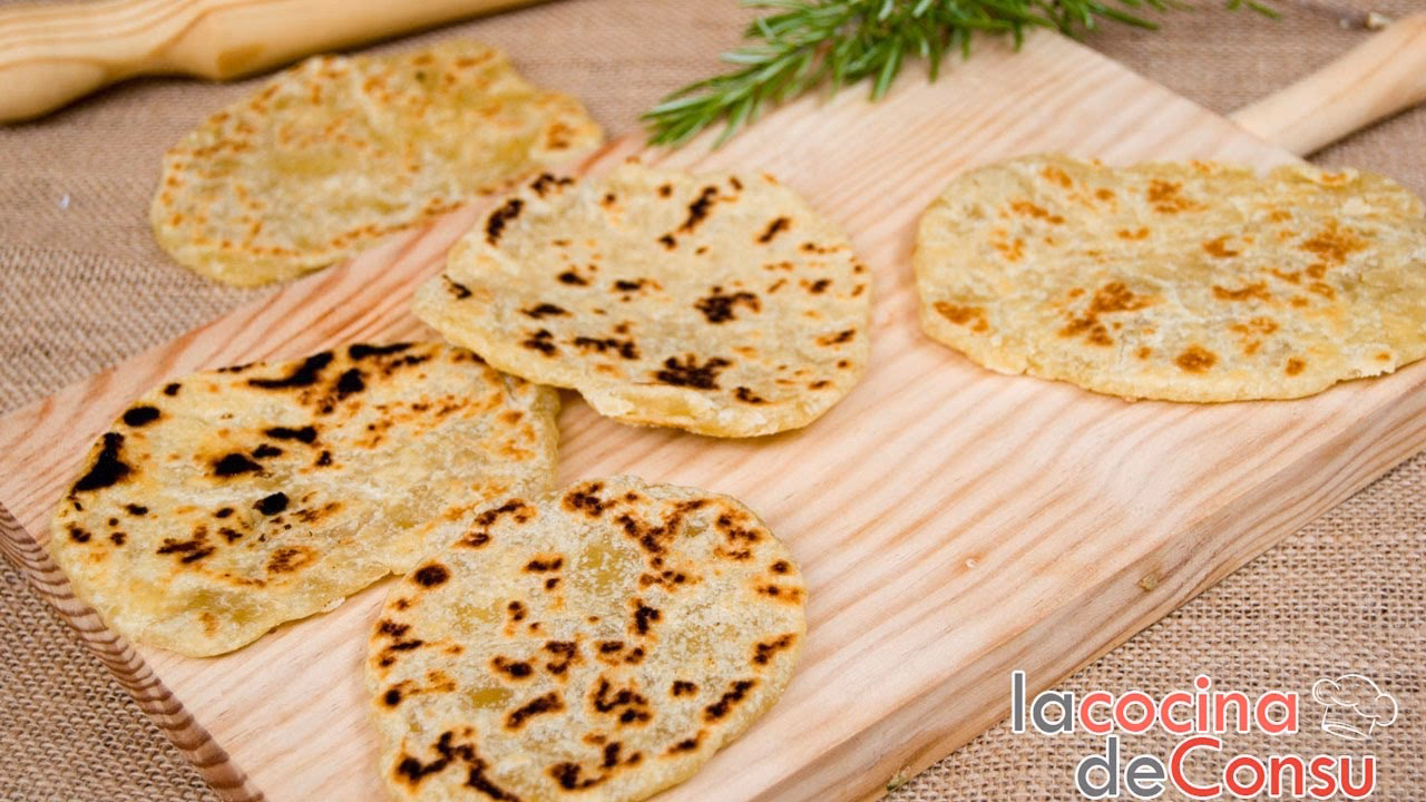 ¿Cómo se preparan las tortas grandes y pequeñas?