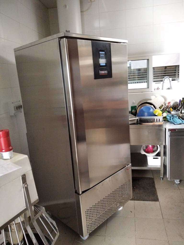 ¿Qué hace un instalador de pastelería?