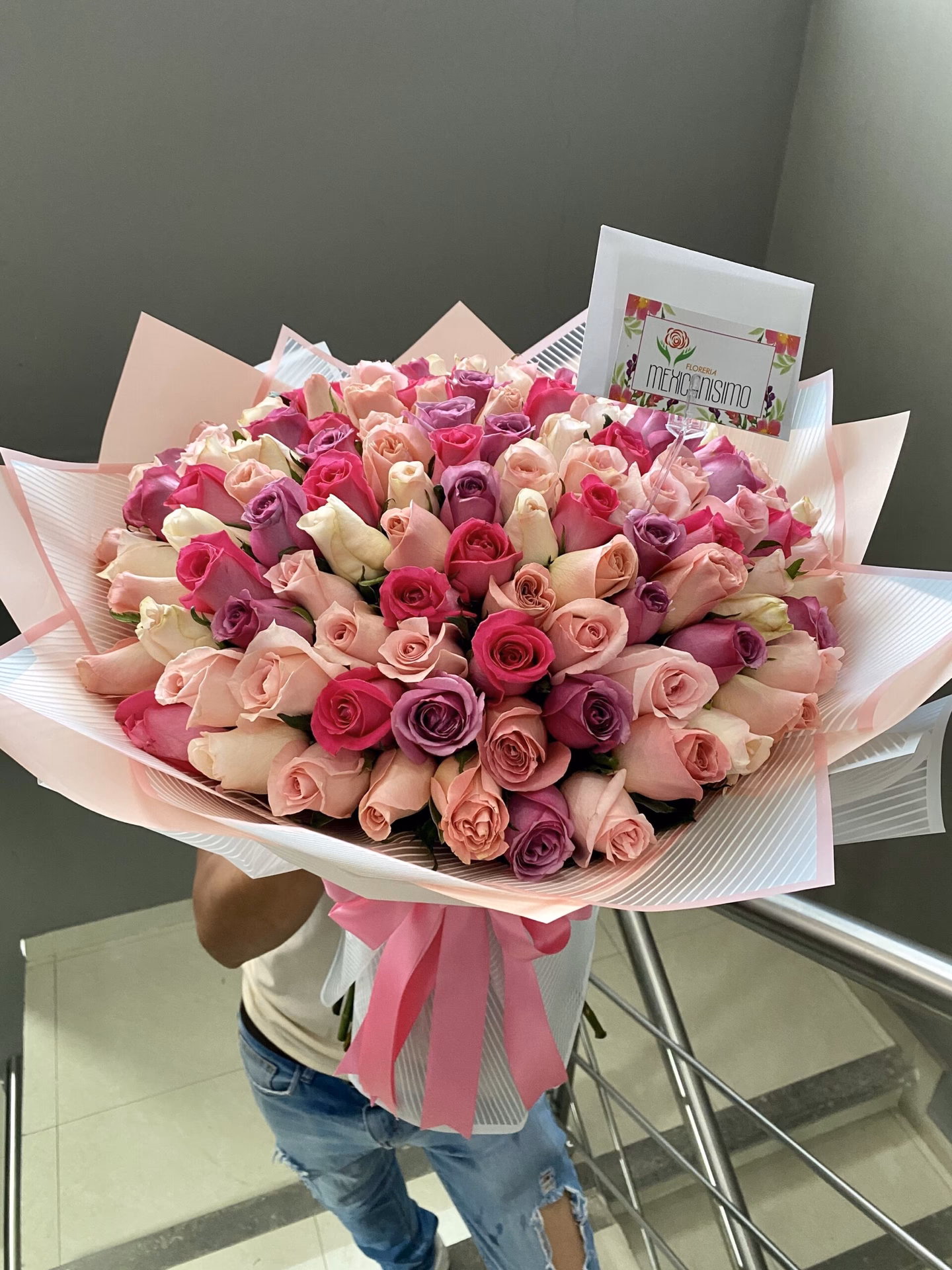 ¿Cuáles son los diferentes tipos de bases de ramos de flores para cumpleaños?