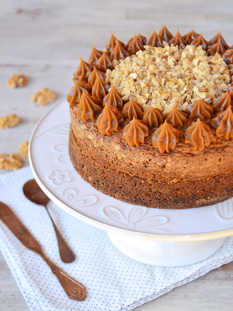 ¿Cómo preparar una torta Brownie de chocolate con nueces?