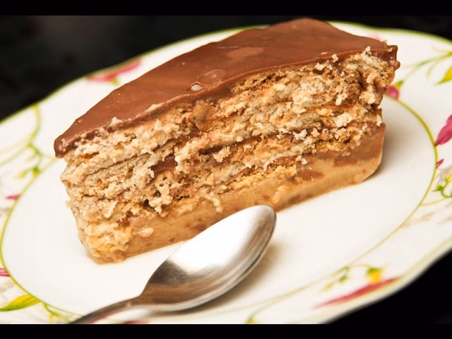 ¿Cuáles son los ingredientes de la torta frita?