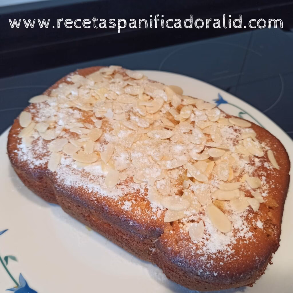 ¿Cómo hacer un pastel de manzana recubierto?