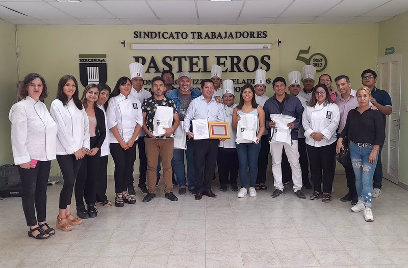 ¿Cómo contactar con el sindicato?