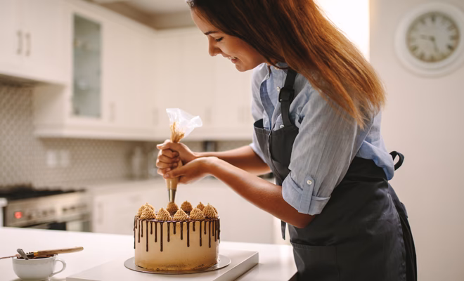 ¿Qué significa soñar con comerte una torta Rica?
