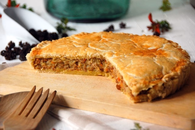 ¿Cómo se pueden servir los pastelitos de carne fáciles?