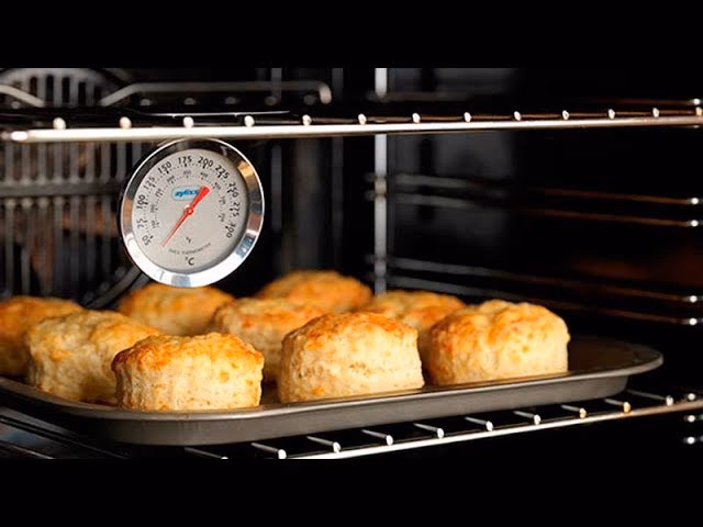 ¿Cómo tener en cuenta el tiempo de cocción de un bizcocho en un horno de gas?