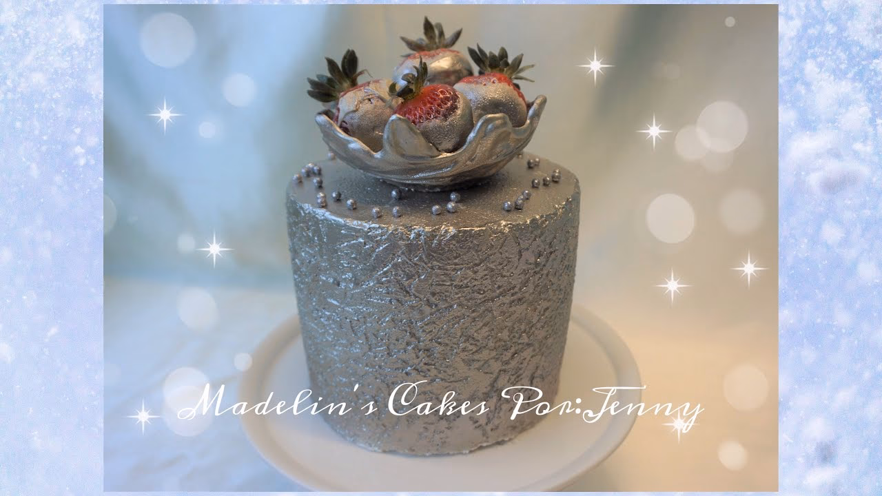 ¿Cómo aplicar brillo plateado en la pasarela?