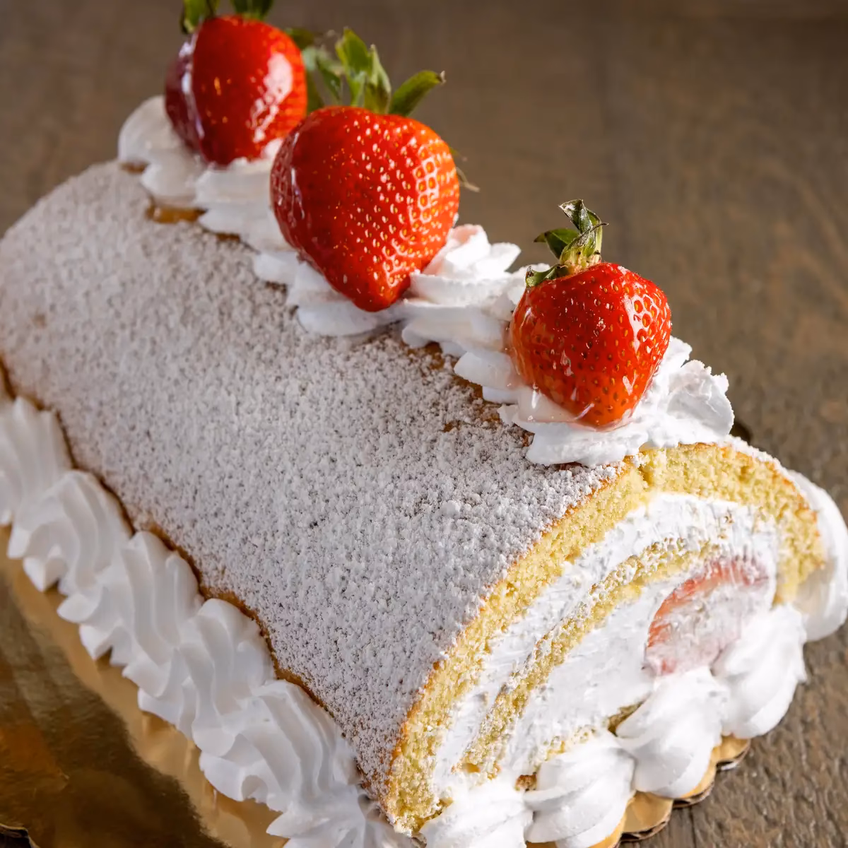 ¿Cómo prevenir que queden restos del paño sobre la torta?