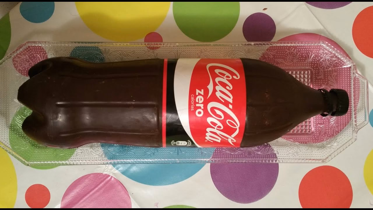 ¿Cuándo se diseñó la botella original de Coca-Cola?