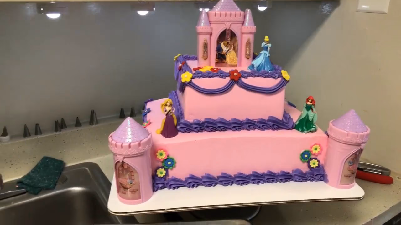 ¿Cómo hacer un castillo de concreto?