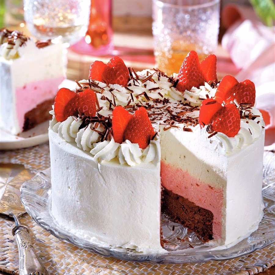 ¿Cómo preparar una torta con helado?