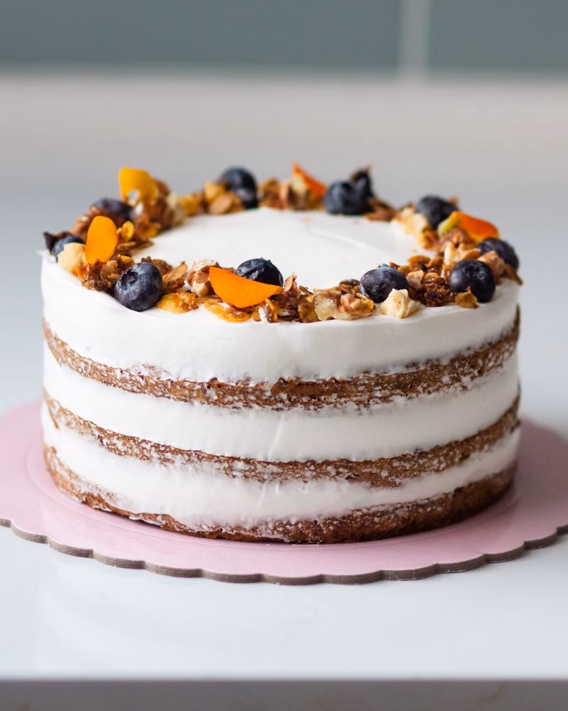 ¿Qué relleno es ideal para una torta de cumpleaños clásica?