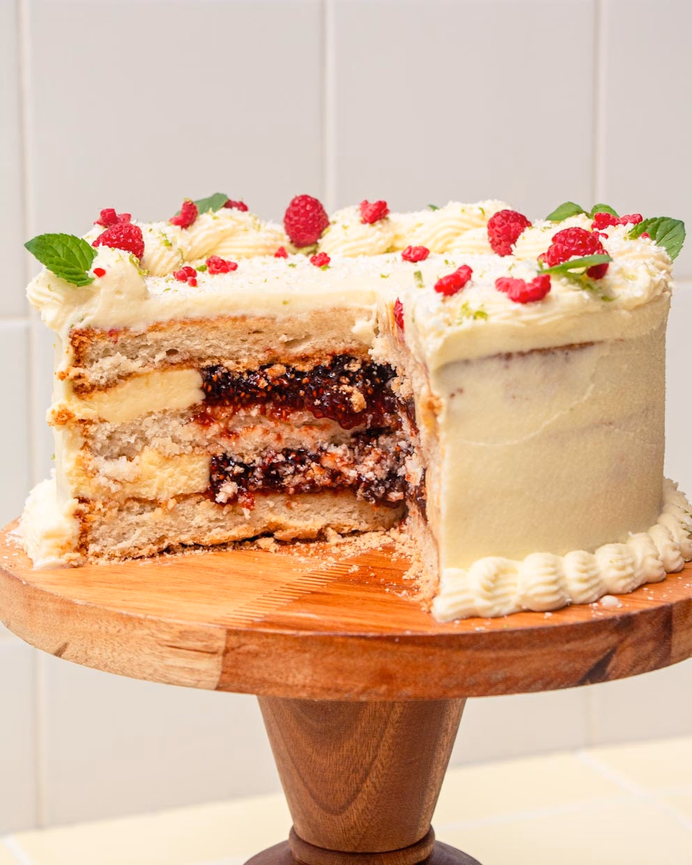 ¿Cómo preparar un licor de frambuesas casero?