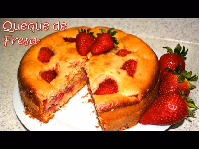 ¿Qué es mejor licuado de frutilla con agua o con leche?