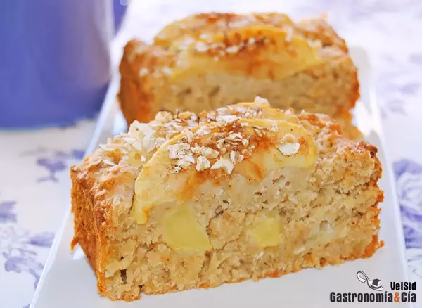 ¿Cómo hacer una tarta de manzana con harina de avena?
