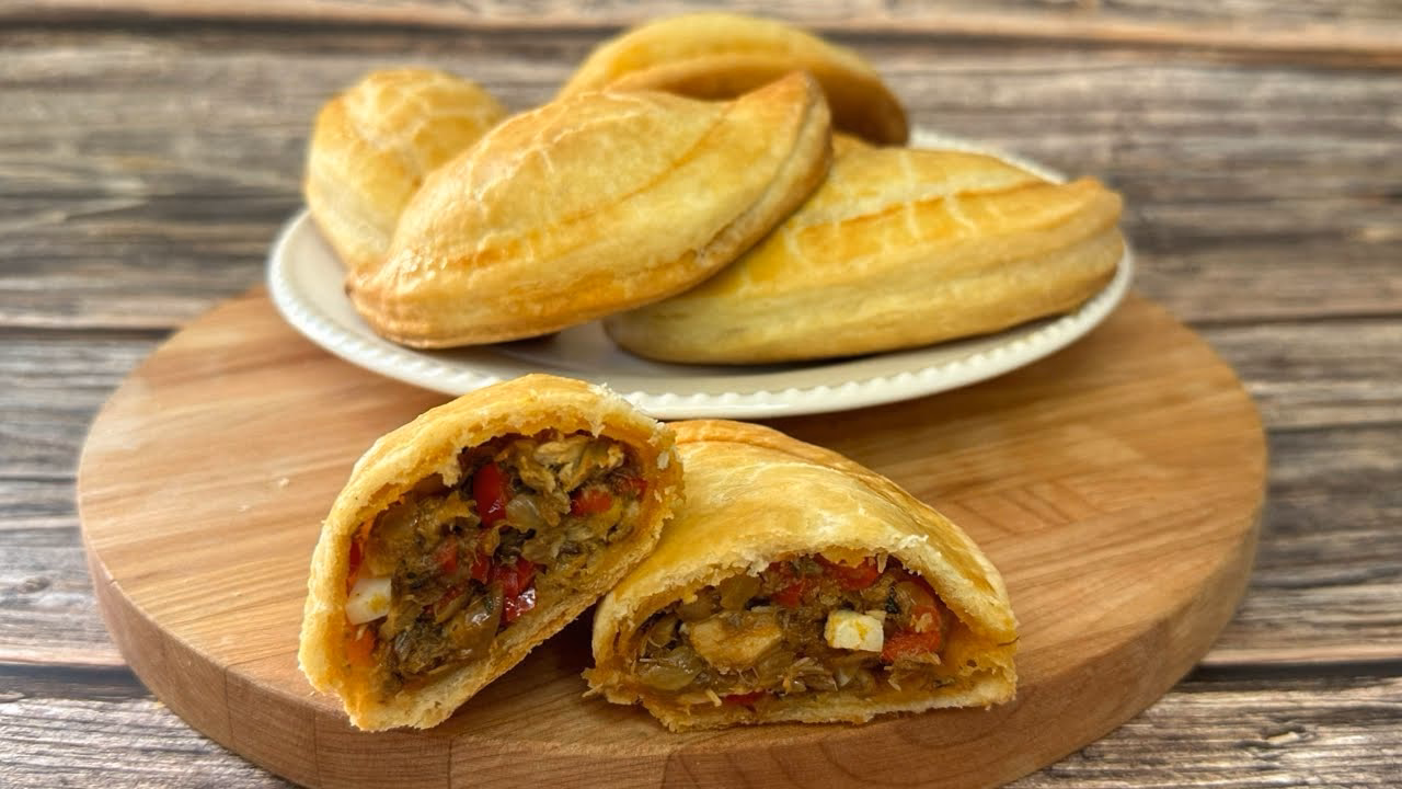 ¿Cómo preparar la masa casera para empanadas de horno?