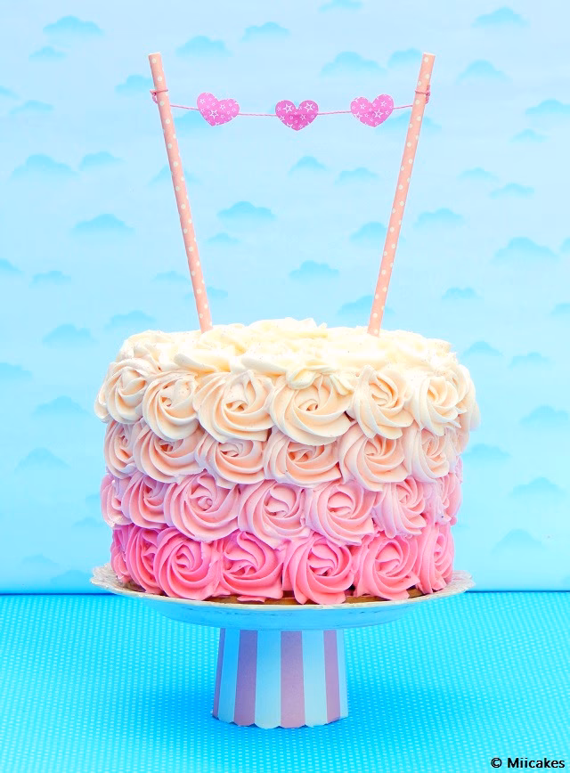 ¿Se puede poner una torta forrada en la nevera?