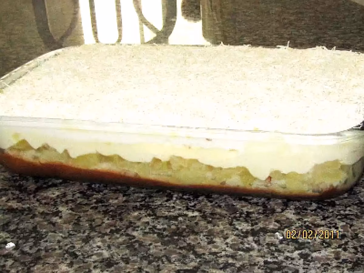Como fazer torta mineira?