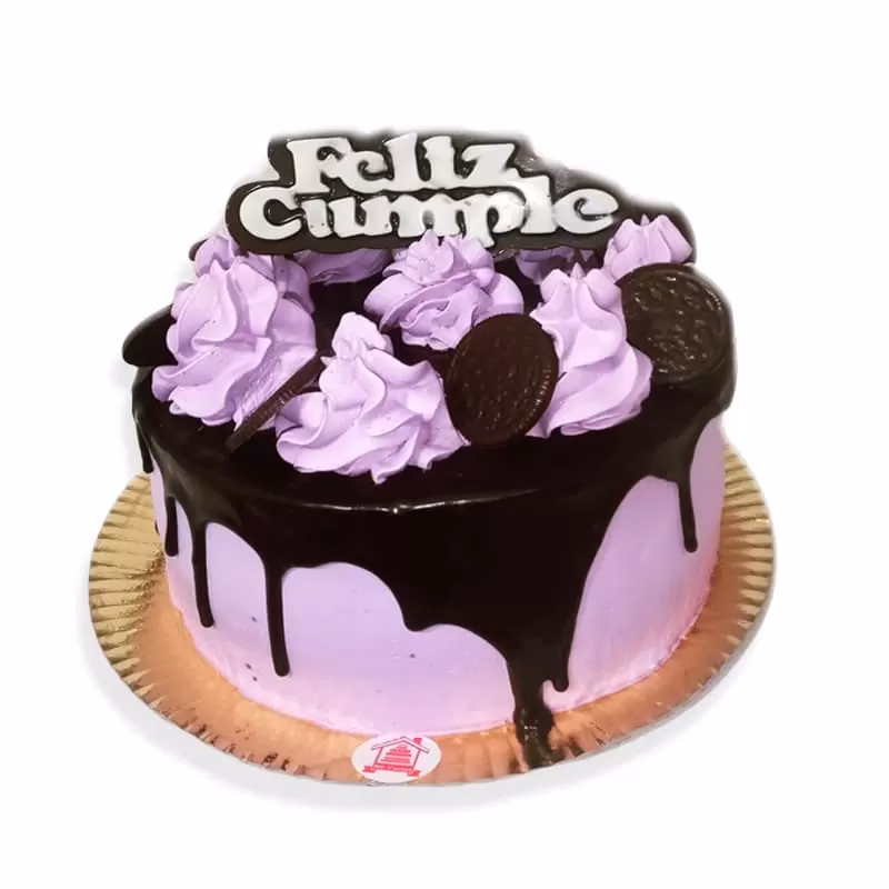 ¿Qué diferencia hay entre la torta negra y el budín?