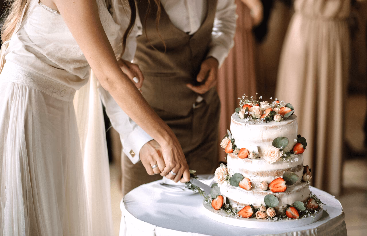 ¿Cuánto cuesta una tarta nupcial?