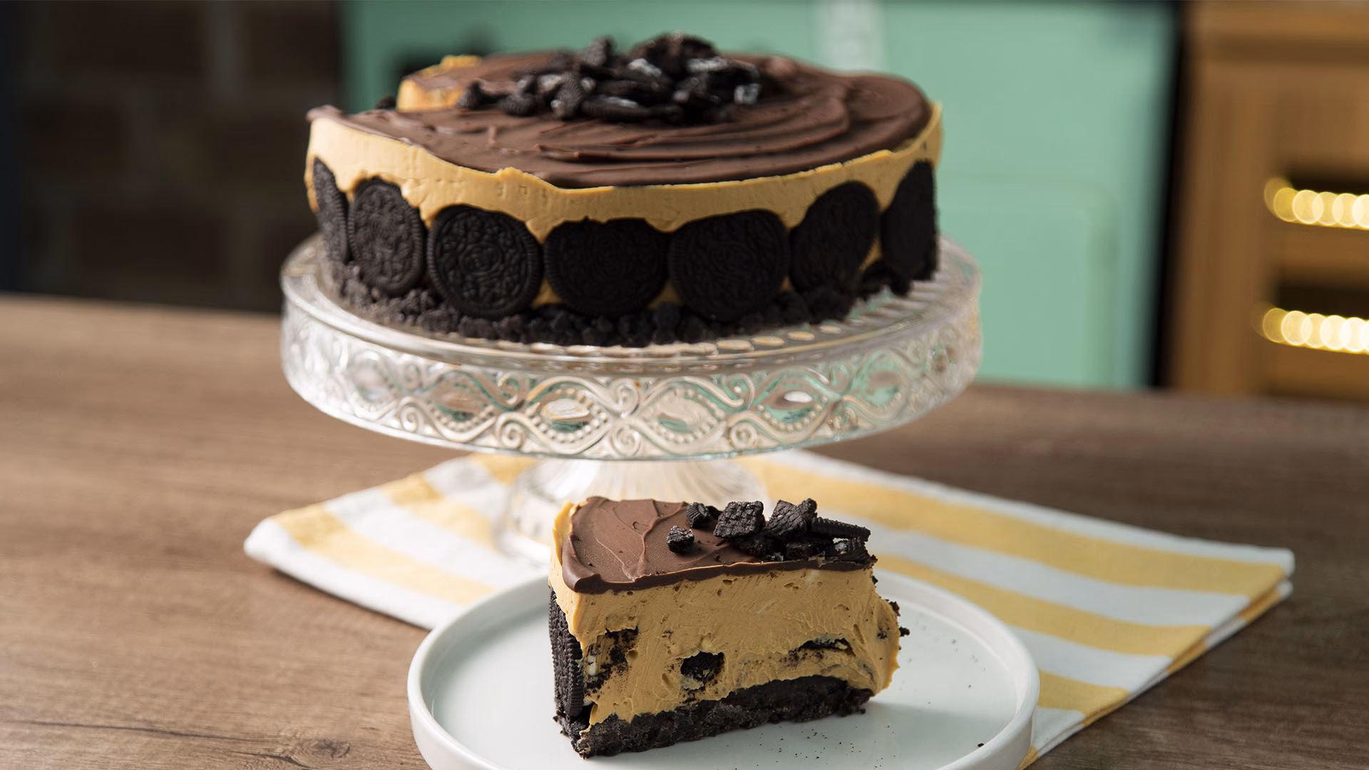 ¿Cómo hacer mousse de bizcocho con crema de chocolate?
