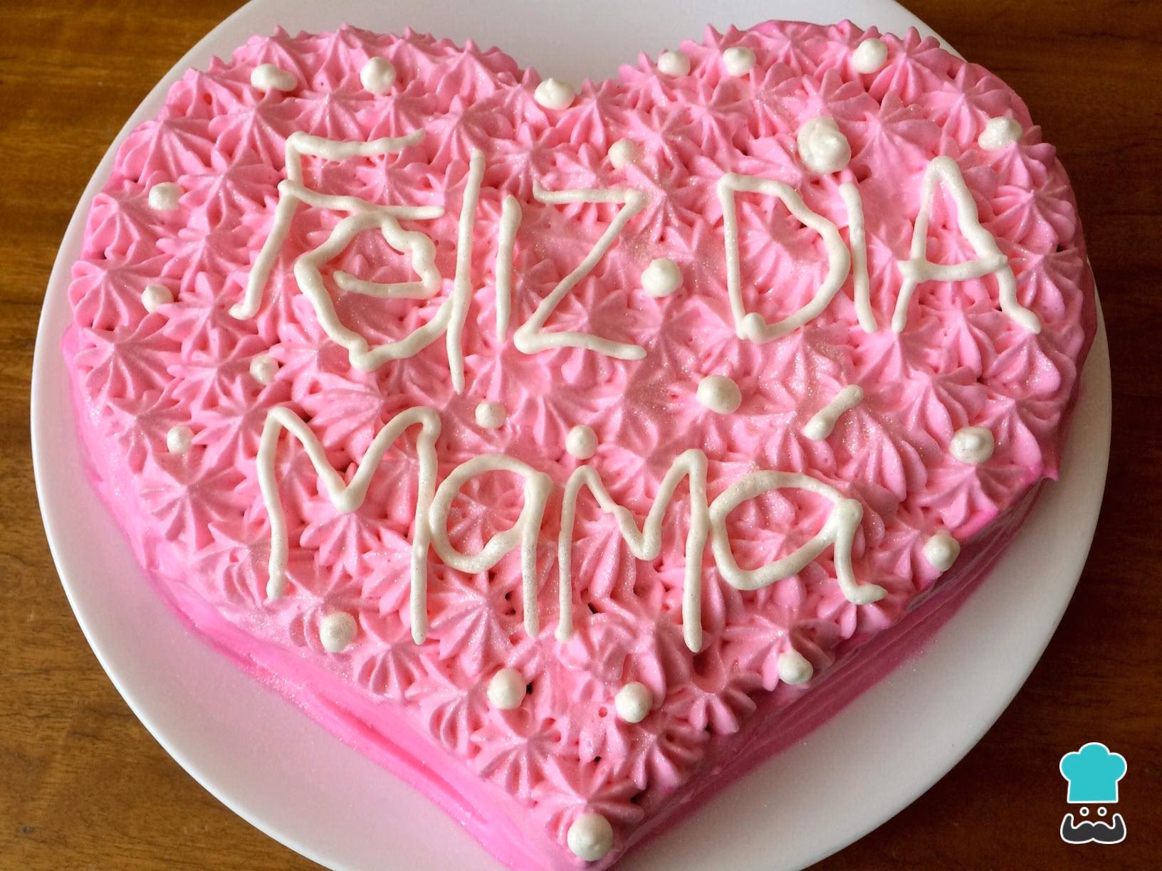 ¿Qué ofrece la tarta Red Velvet para el día de la madre?