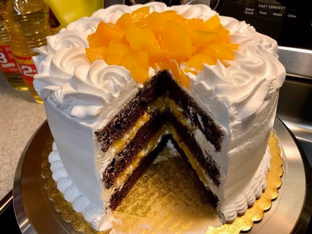 ¿Cómo Disfrutar de esta tarta casera de melocotones en familia?