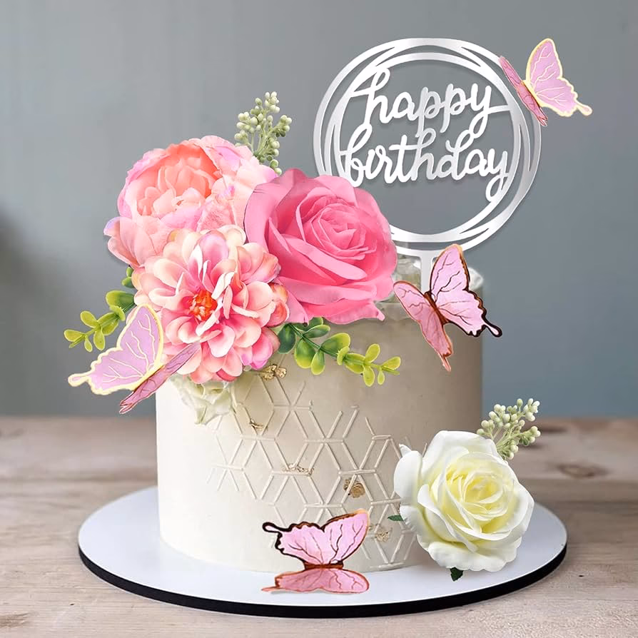 ¿Cómo se hacen las rosas que rodean la torta?