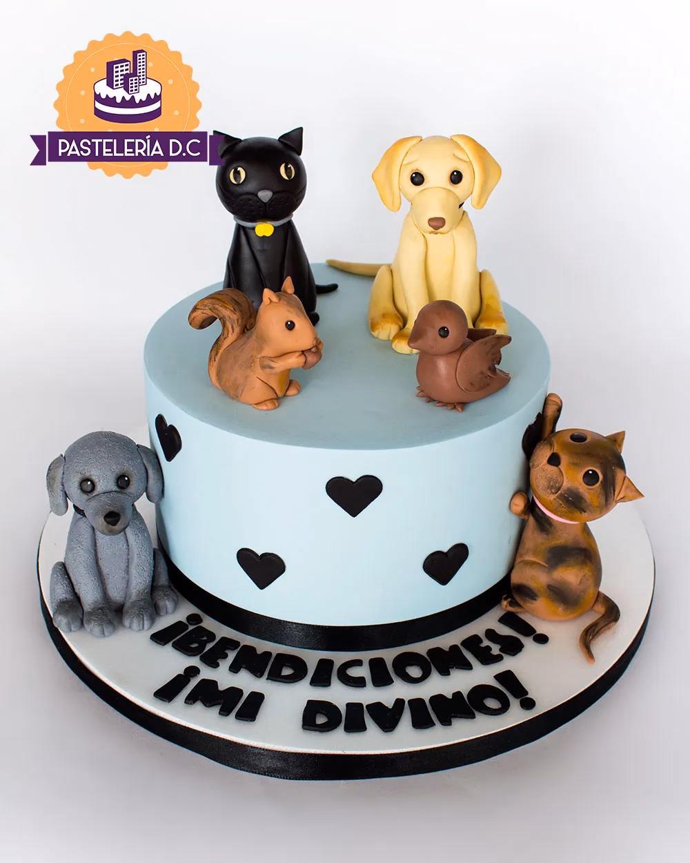 ¿Qué temática tiene la torta de animalitos de la selva?