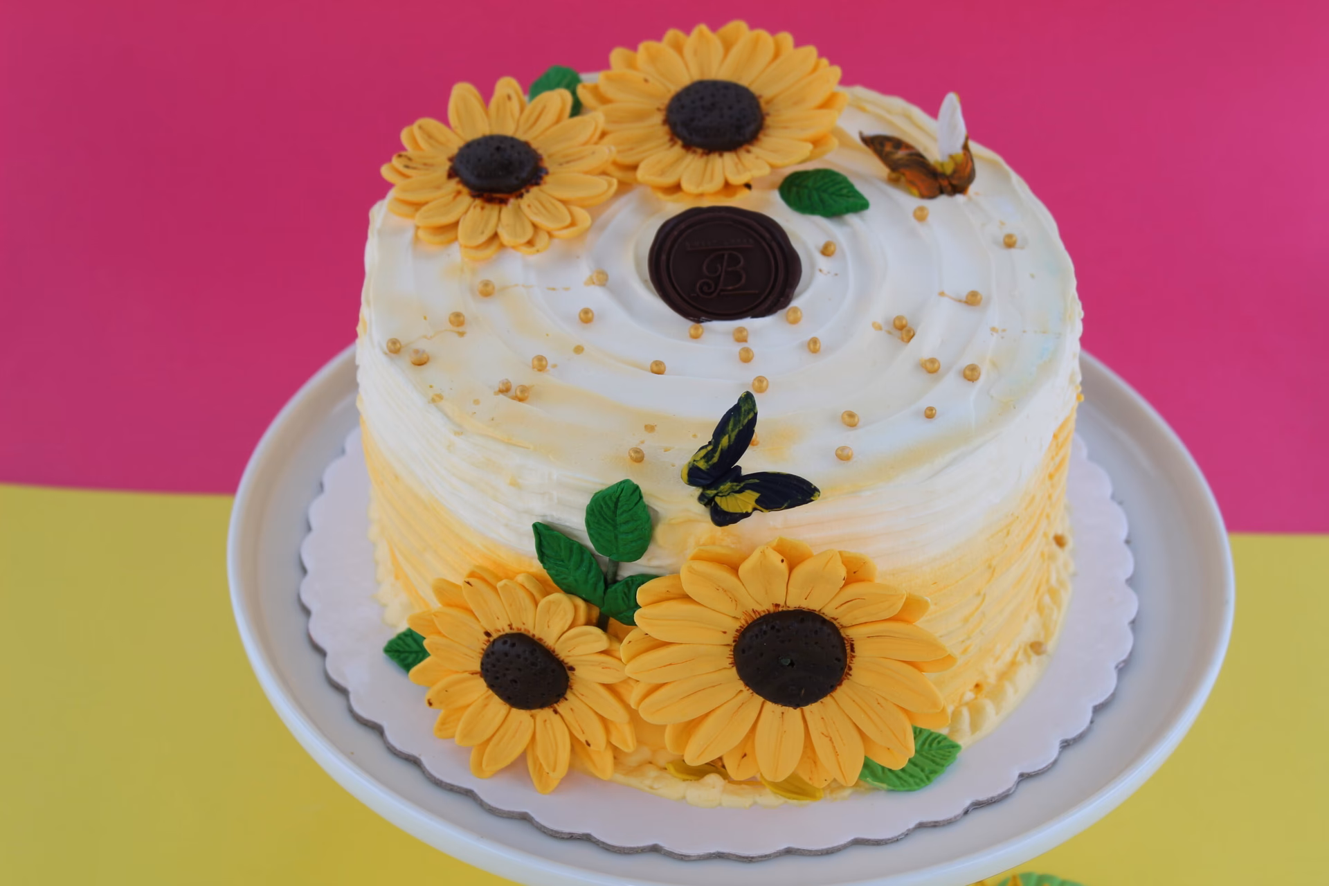 ¿Cómo puedo decorar con girasoles?