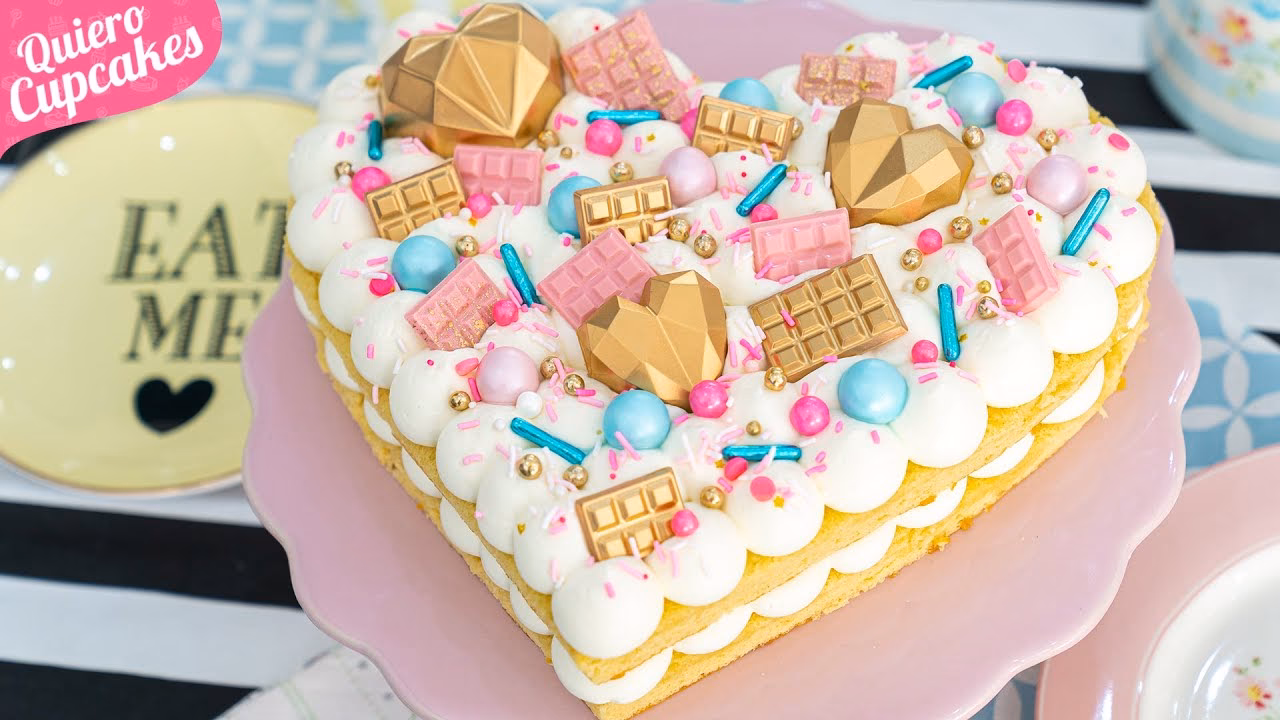 ¿Cuánto tiempo se tarda en terminar la torta y los cupcakes?