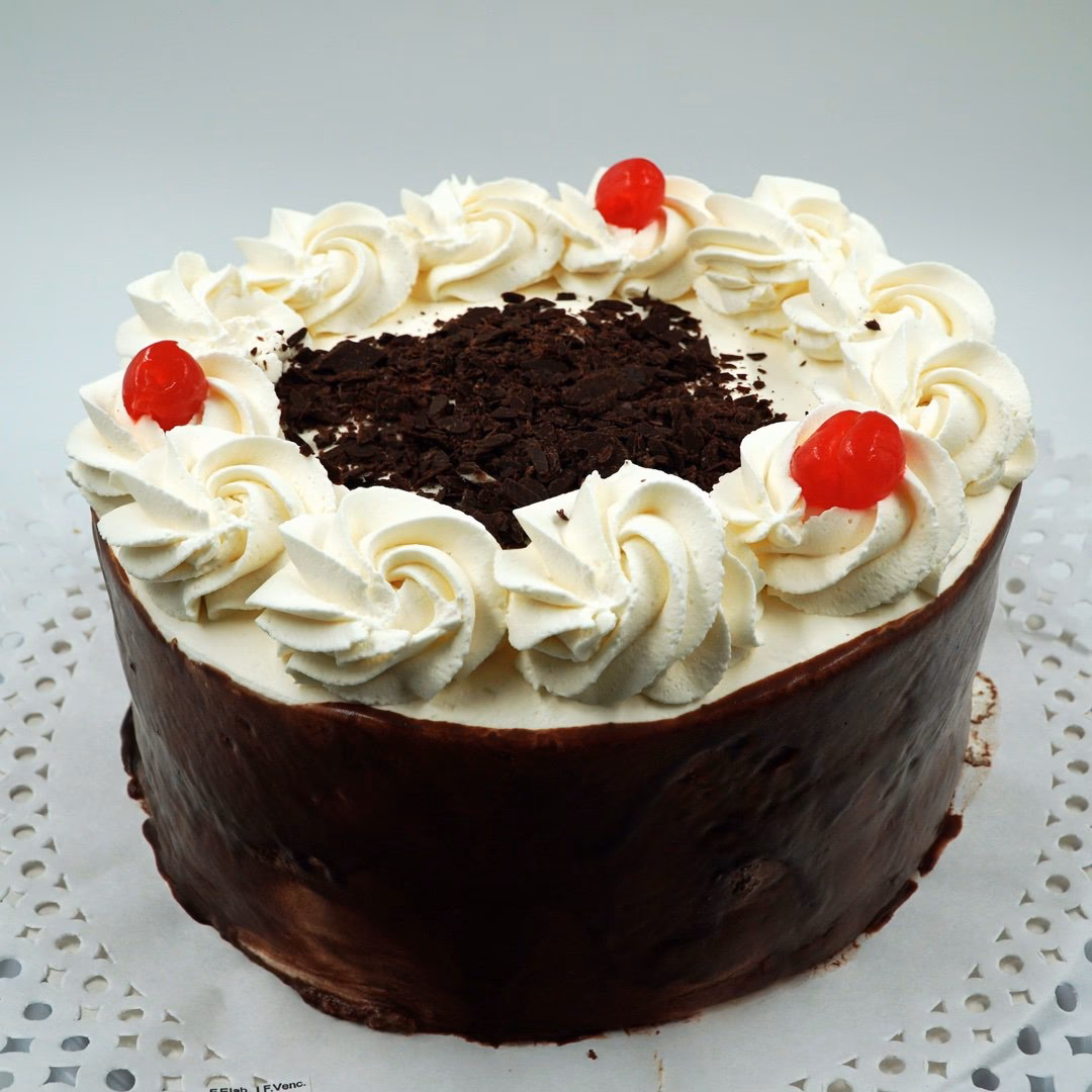 ¿Cómo atraer clientes a una torta Selva Negra?