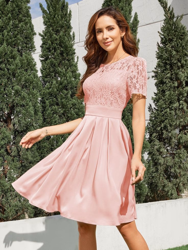 ¿Cómo elegir un vestido de encaje?