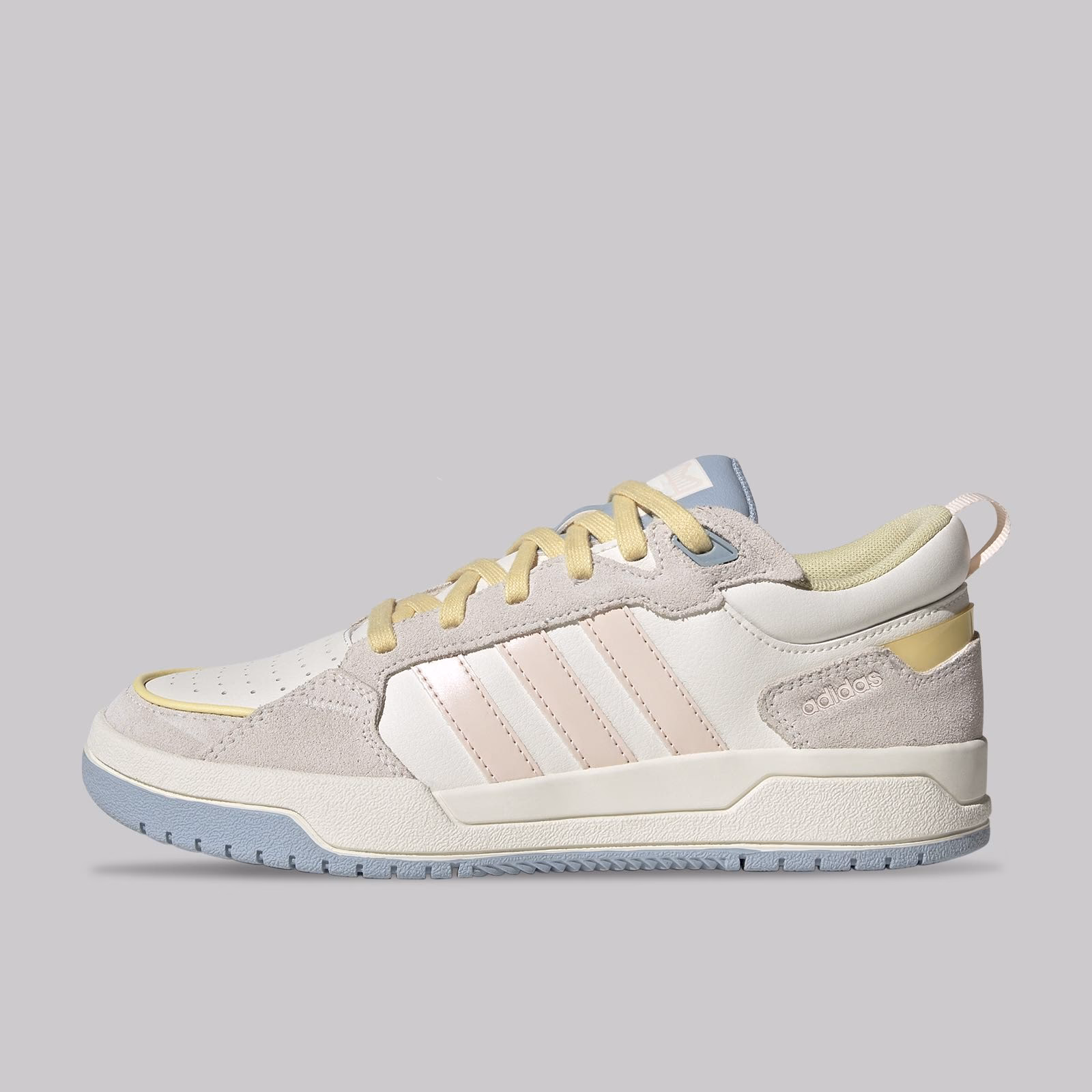 ¿Qué es el calzado Adidas?